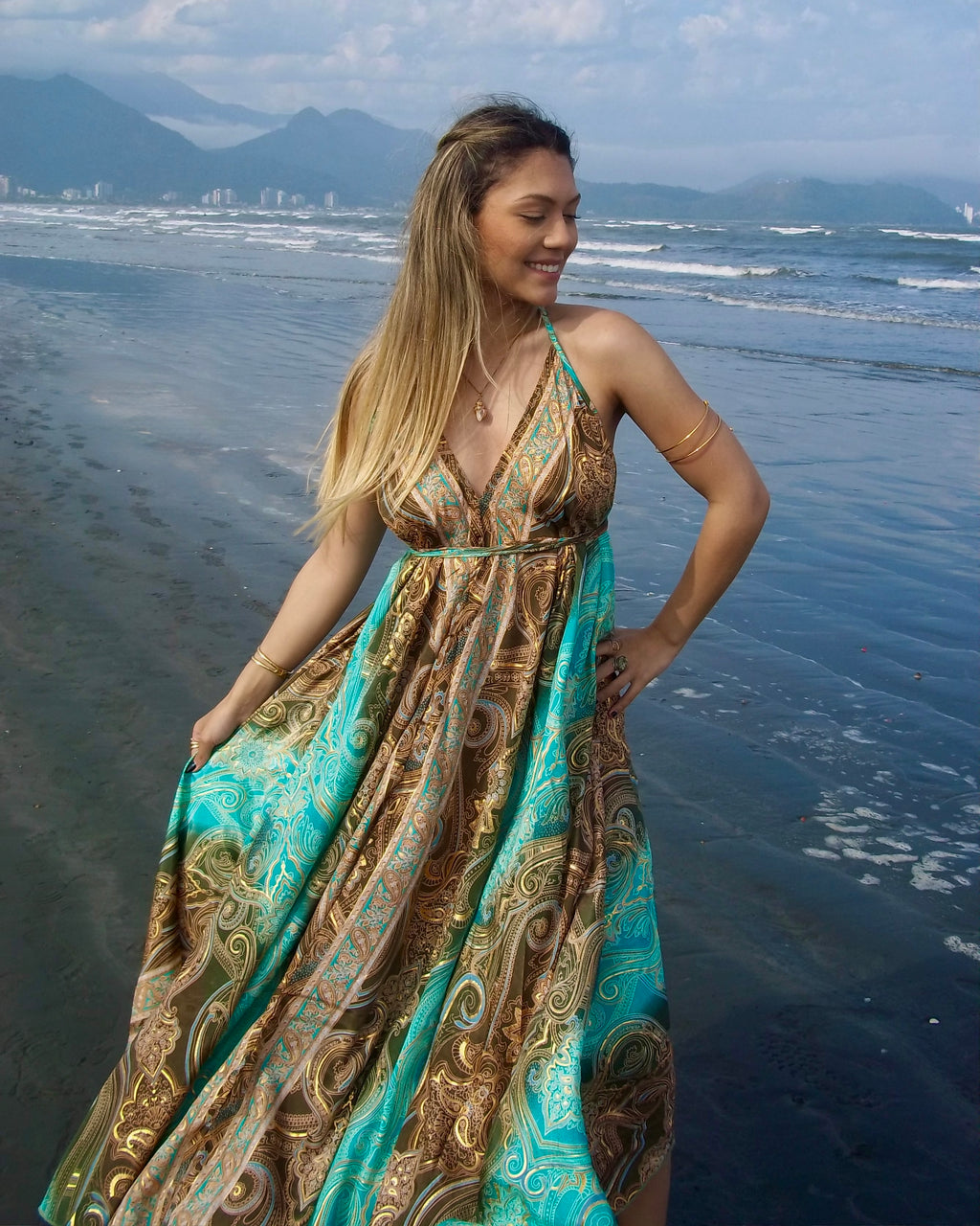 Vestido Celeste - Dourado